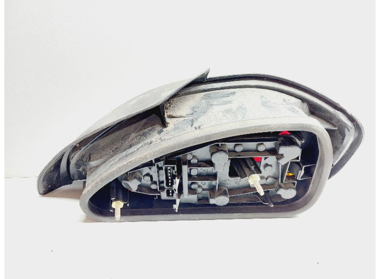 Фонарь задний левый к Peugeot 306, 1994г.