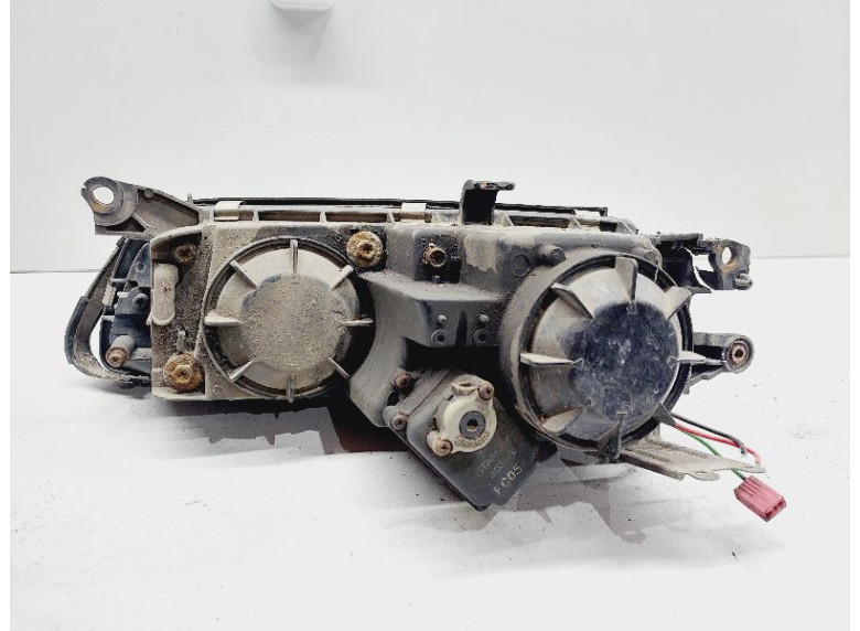 Фара правая к Фара правая к Mazda Millenia undefined г. Millenia