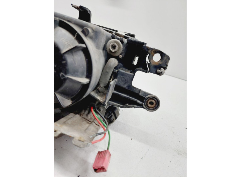 Фара правая к Фара правая к Mazda Millenia undefined г. Millenia