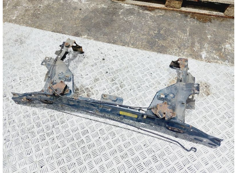 Передняя панель крепления облицовки (телевизор) к Передняя панель крепления облицовки (телевизор) к Mazda Millenia undefined г. Millenia