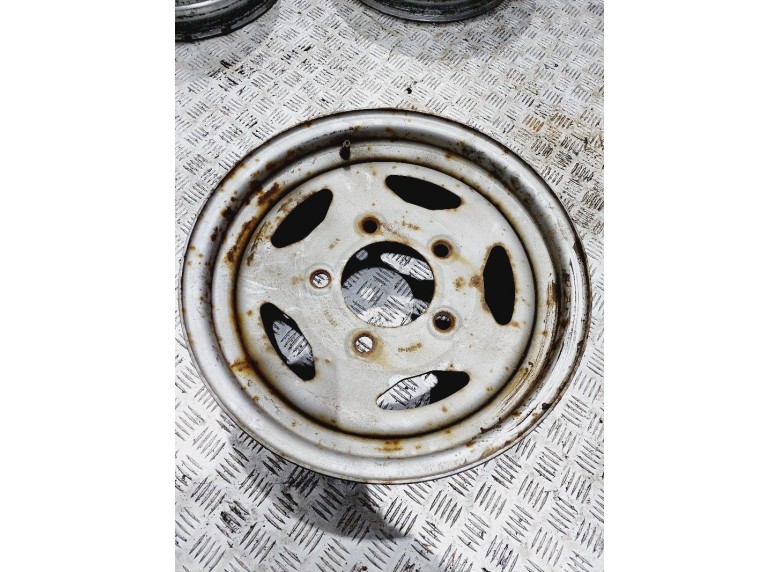 Диск штампованный к Land-Rover Discovery