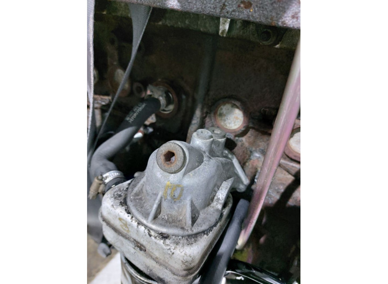 Корпус масляного фильтра к Volkswagen Transporter, 1996г.