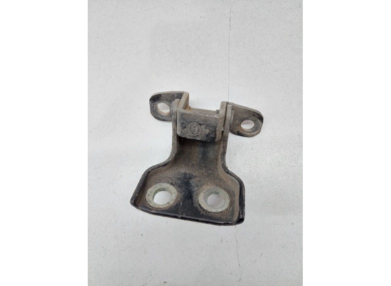 Петля двери задней левой к Great-Wall Hover H3