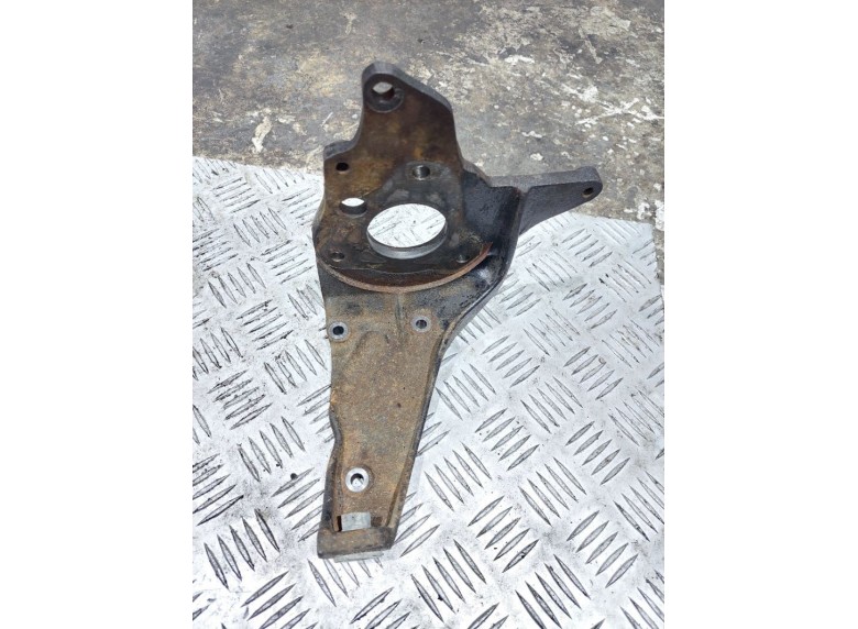 Крепление ТНВД к Volkswagen Passat