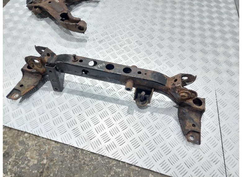 Балка подвески передняя (подрамник) к Балка подвески передняя (подрамник) к Great-Wall HoverH3 undefined г. Hover H3