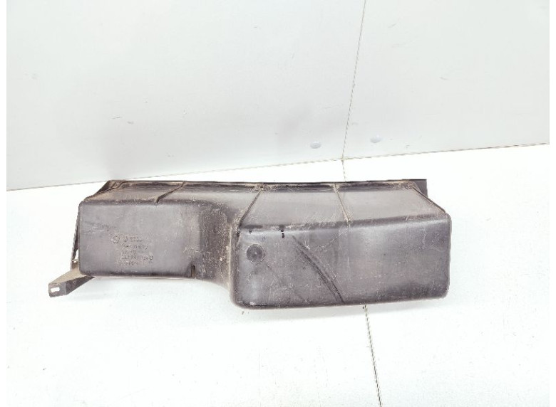 Бардачок к Volkswagen Passat, 1991г.