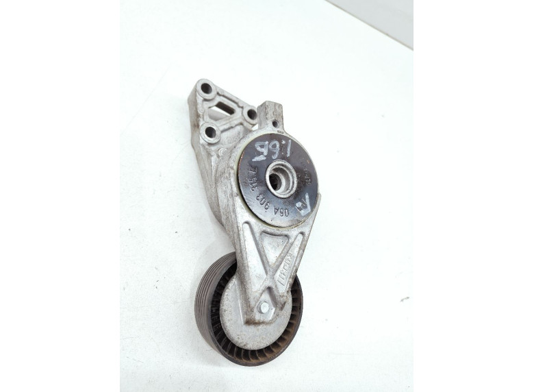 Натяжитель ремня генератора к Volkswagen Golf, 2001г.