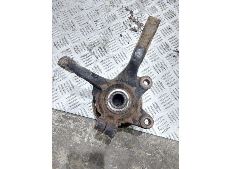 Ступица передняя левая к Renault Twingo, 1998г.