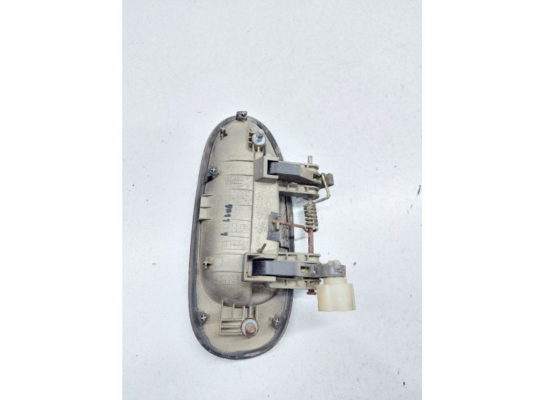 Ручка наружная задняя правая к Kia Shuma, 1999г.