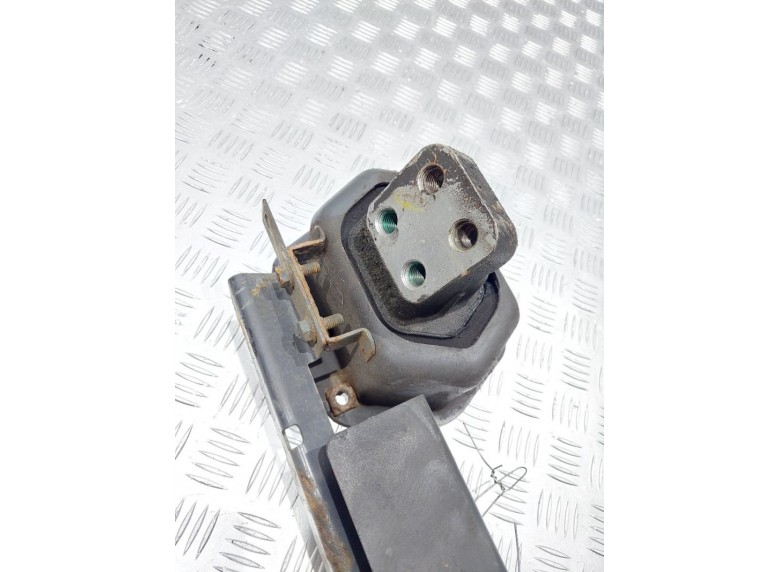 Подушка крепления двигателя к DAF XF