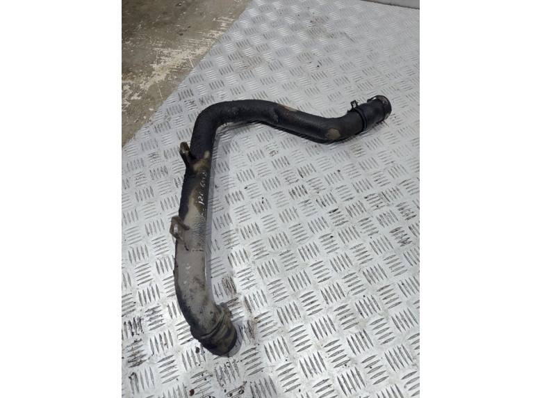 Патрубок интеркулера к Hyundai i20, 2010г.