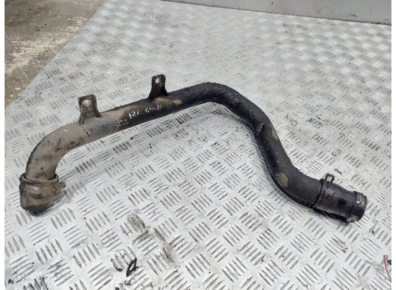 Патрубок интеркулера к Hyundai i20, 2010г.