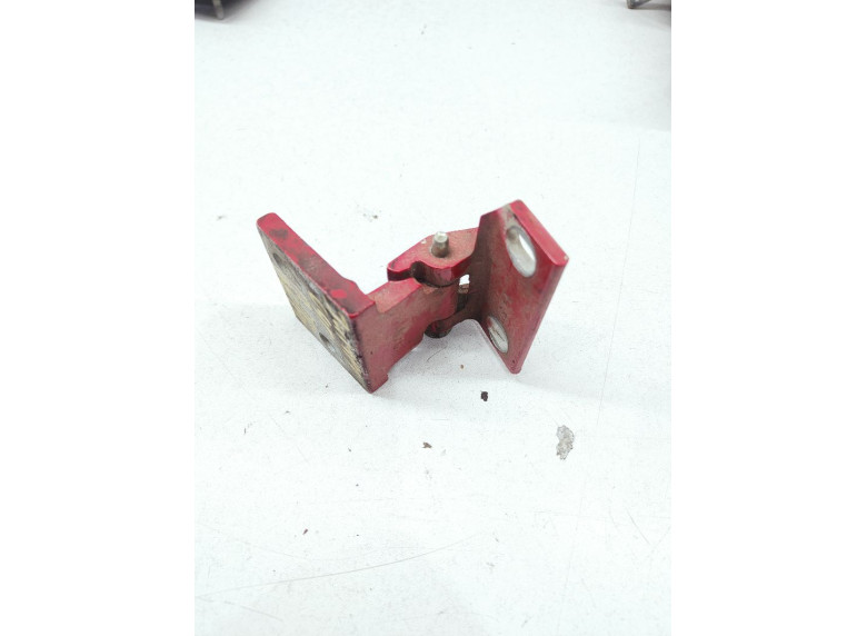 Петля двери передней правой к Citroen Jumpy, 2004г.