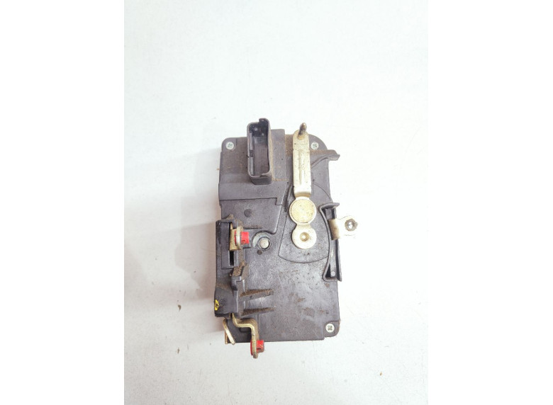 Замок двери передней левой к Citroen Jumpy, 2004г.