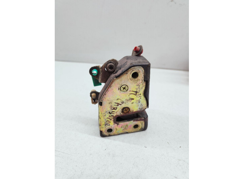 Замок двери передней левой к Chrysler Voyager