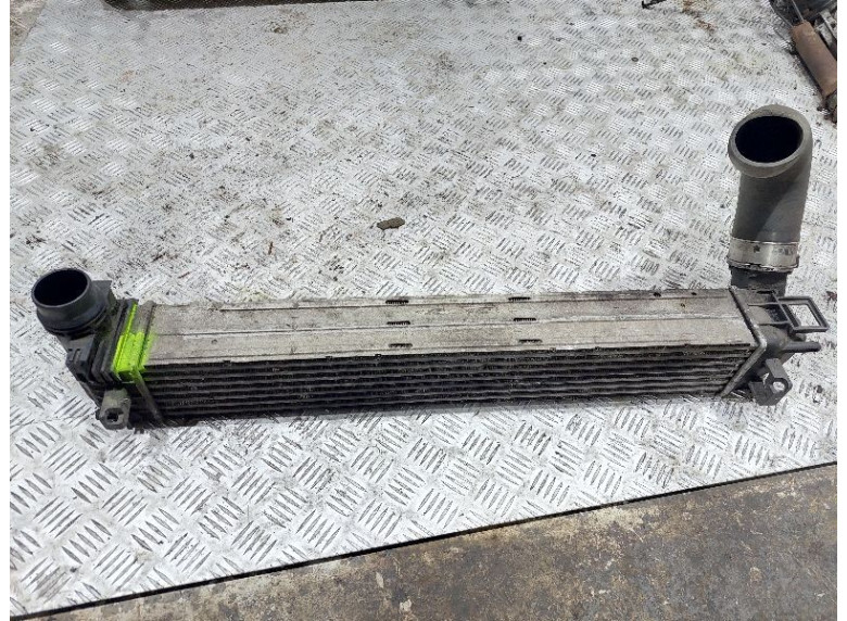 Интеркулер к Renault Megane, 2009г.