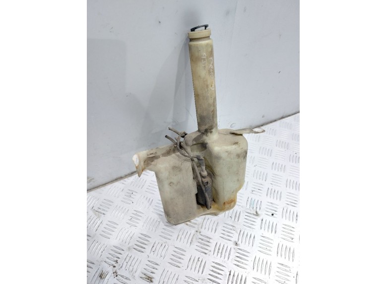 Бачок омывателя к Renault 19