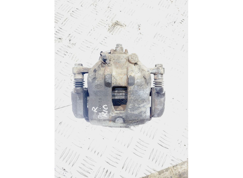 Суппорт передний левый к Kia Rio, 2016г.