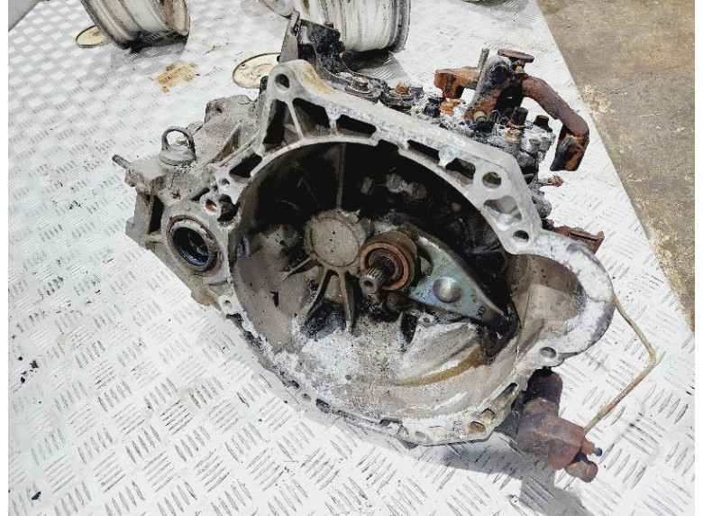 КПП механическая (МКПП) к Kia Rio, 2016г.