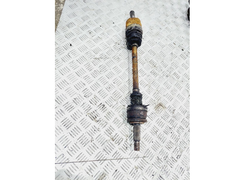 Полуось передняя левая (приводной вал, ШРУС) к Kia Rio, 2016г.