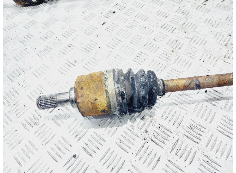 Полуось передняя левая (приводной вал, ШРУС) к Kia Rio, 2016г.
