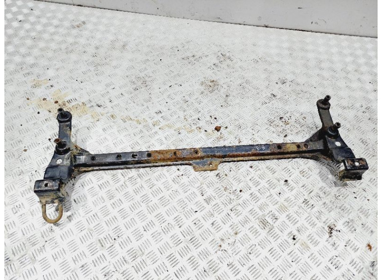 Балка под радиатор к Volkswagen Passat, 1991г.