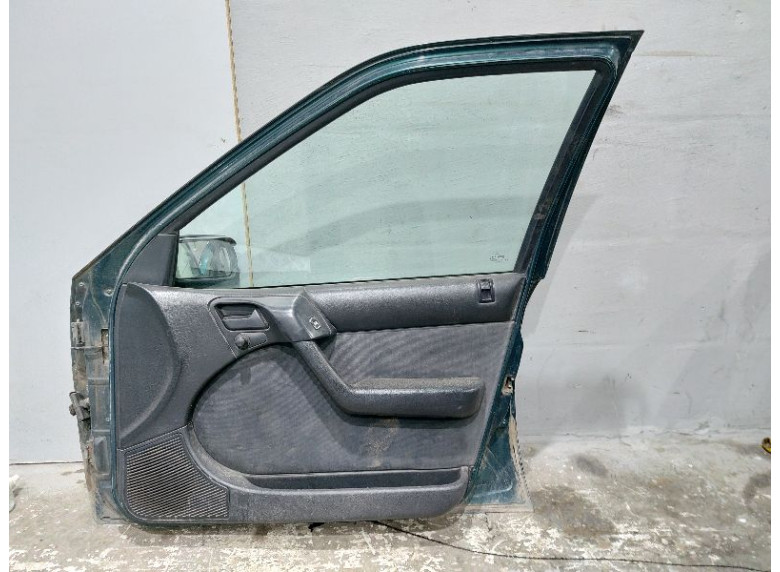Стеклоподъемник электрический передний правый к Citroen Xantia, 1997г.