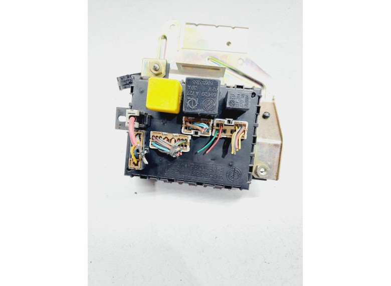 Блок предохранителей к Блок предохранителей к Fiat Bravo undefined г. Bravo