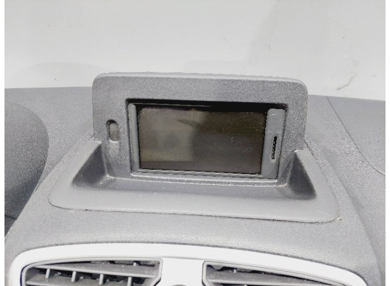 Дисплей к Renault Clio, 2010г.