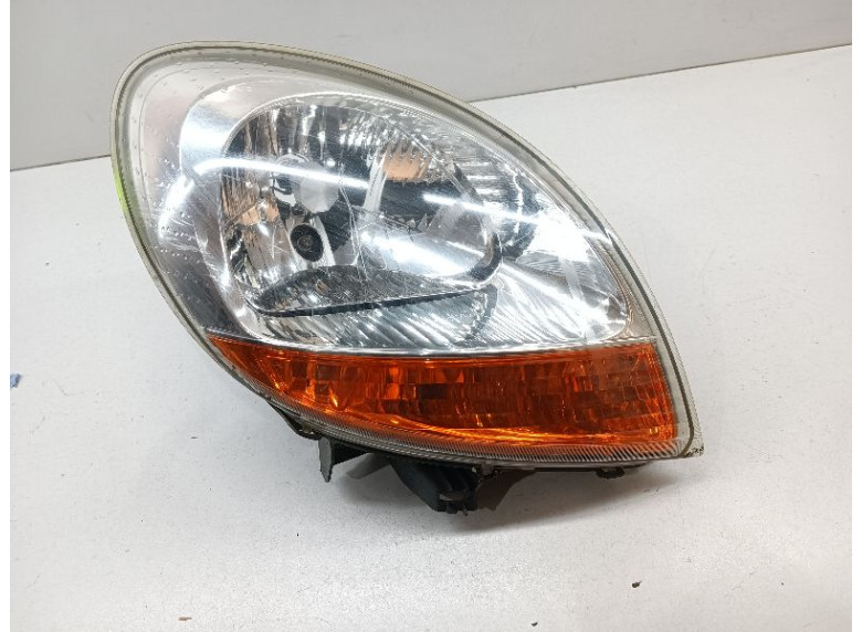 Фара правая к Renault Kangoo, 2001г.