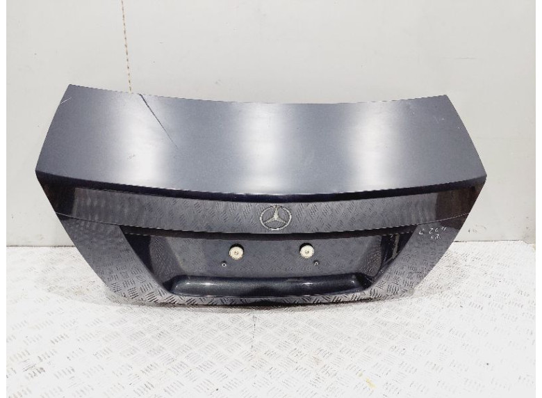 Крышка багажника (дверь 3-5) к Mercedes C W204, 2008г.