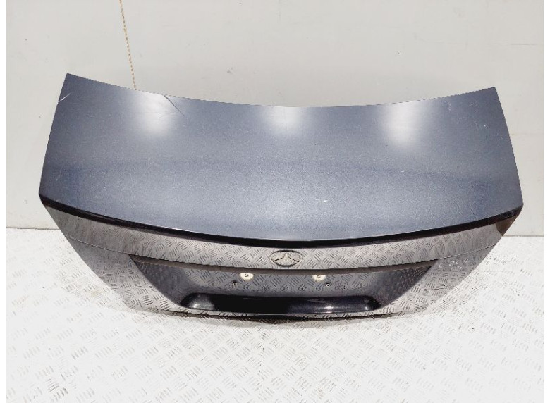 Крышка багажника (дверь 3-5) к Mercedes C W204, 2008г.
