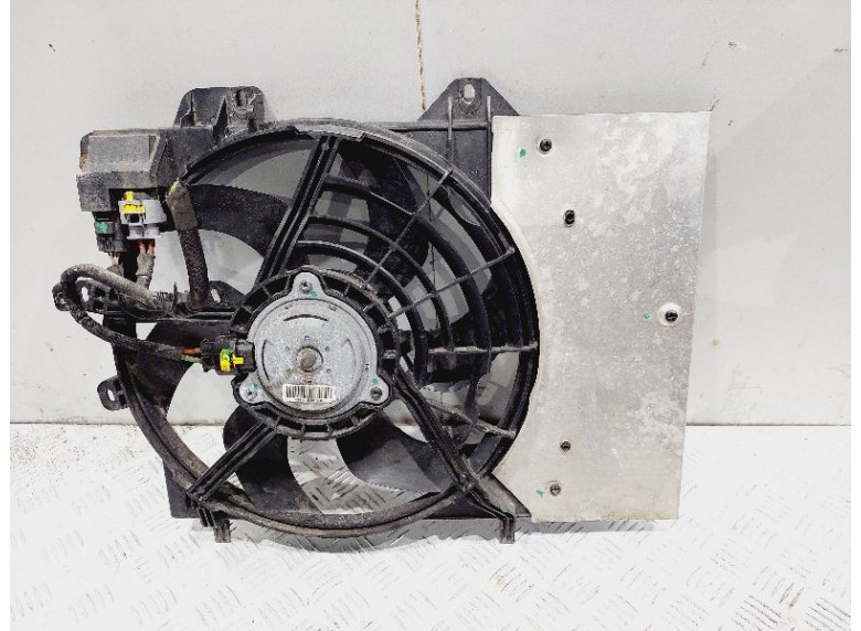 Вентилятор радиатора к Citroen C3 Picasso