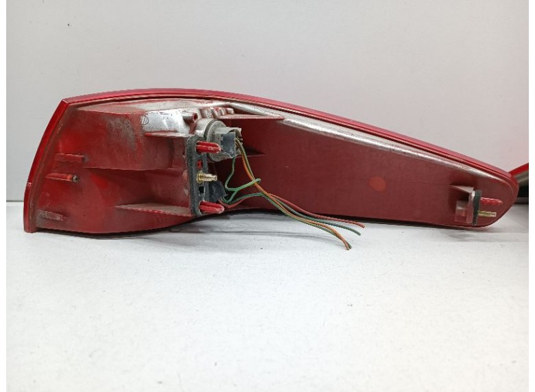 Фонарь задний левый к Фонарь задний левый к Peugeot 607 undefined г. 607