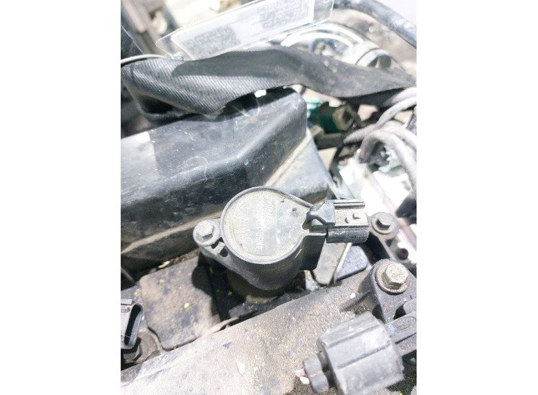 Катушка зажигания к Volvo S40, 2005г.