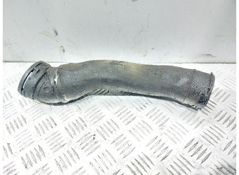 Патрубок интеркулера к Патрубок интеркулера к BMW 5E60/E61 undefined г. 5 E60/E61