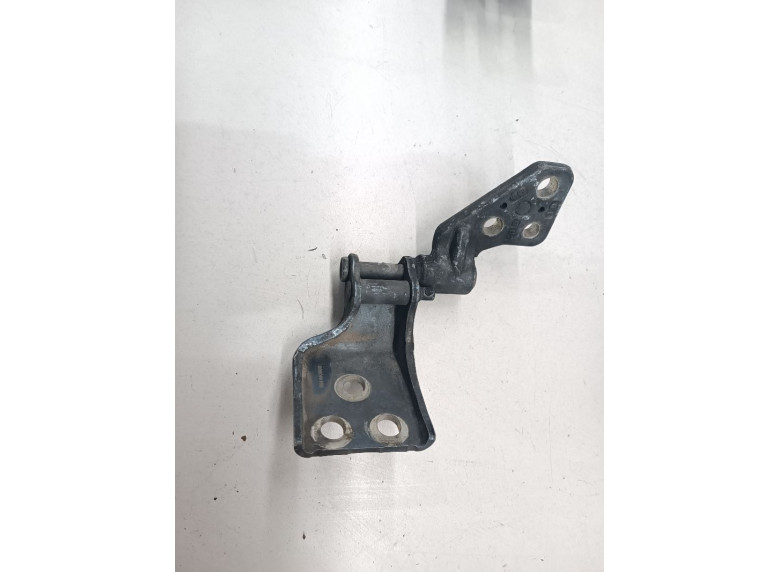 Петля двери задней правой к Citroen Berlingo, 2009г.