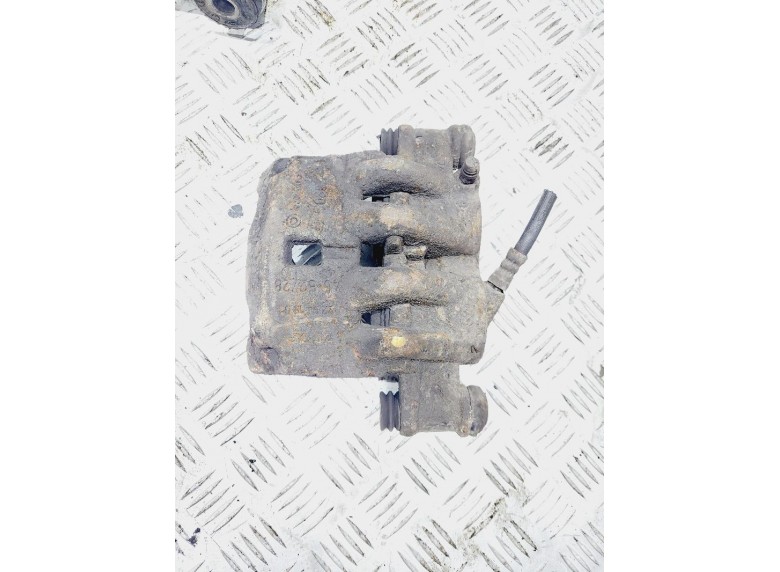 Суппорт передний правый к Peugeot Boxer