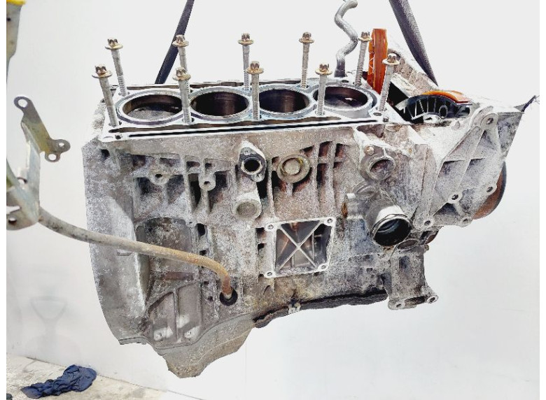 Блок цилиндров к Mercedes C W204, 2008г.