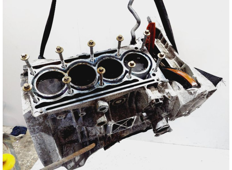 Блок цилиндров к Mercedes C W204, 2008г.