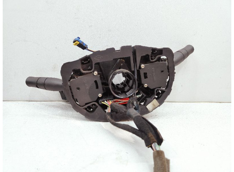 Переключатель подрулевой (стрекоза) к Renault Megane, 2005г.