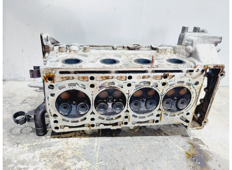 Головка блока цилиндров к Mercedes C W204, 2008г.
