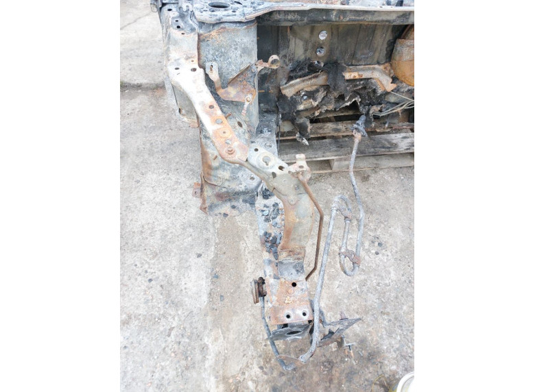 Лонжерон правый к Mazda CX7