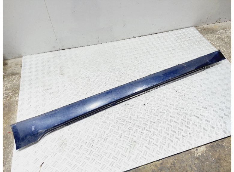 Накладка на порог к BMW 5 E60/E61, 2008г.