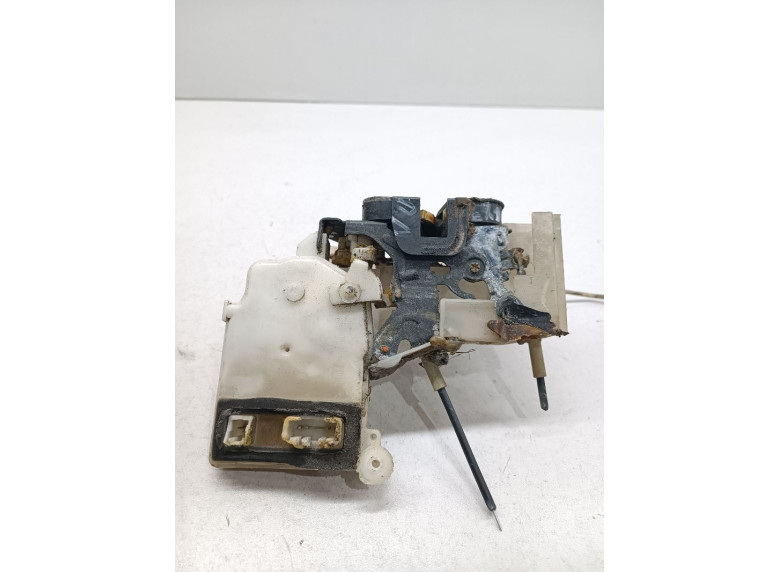 Замок двери передней левой к Mazda CX7