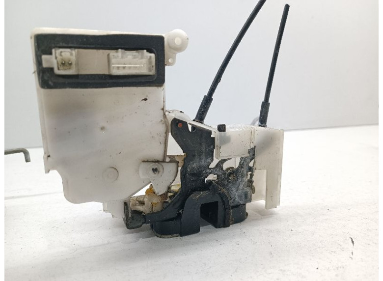 Замок двери передней правой к Замок двери передней правой к Mazda CX7 undefined г. CX7