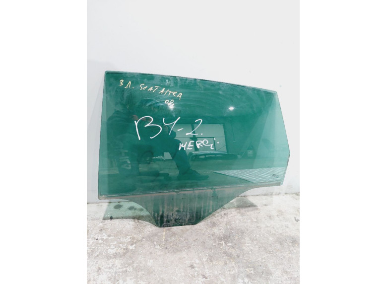 Стекло двери задней левой к Seat Altea