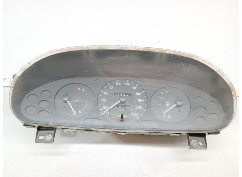 Щиток приборов (приборная панель) к Mazda 323, 1995г.