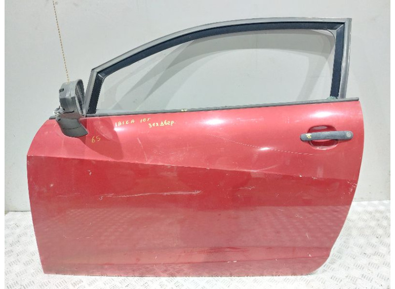 Дверь передняя левая к Seat Ibiza, 2010г.