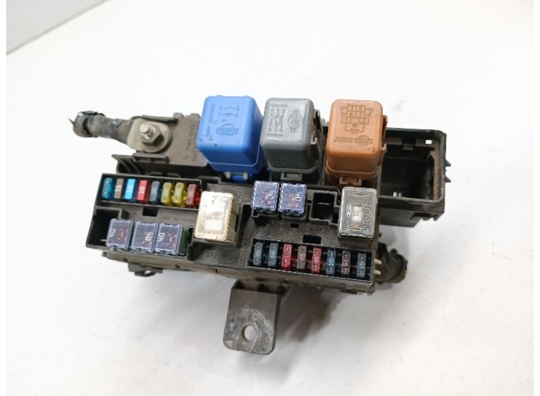 Блок предохранителей к Nissan Pathfinder